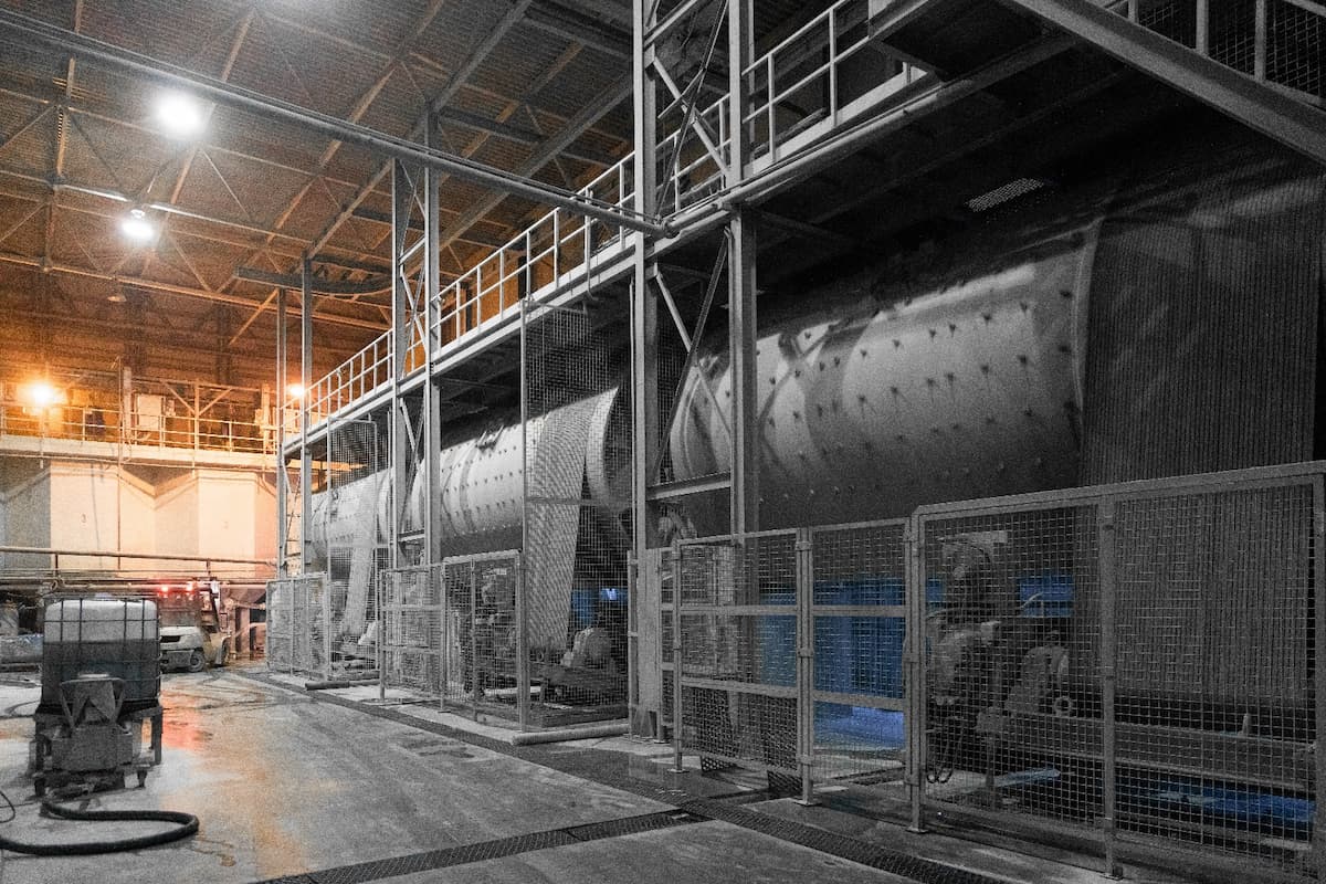 Mikronize kuvars değirmeni